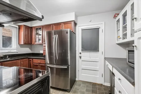2246 Sherman Avenue Evanston IL 60201