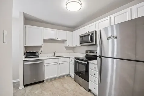 1275 East Baldwin Lane Palatine IL 60074