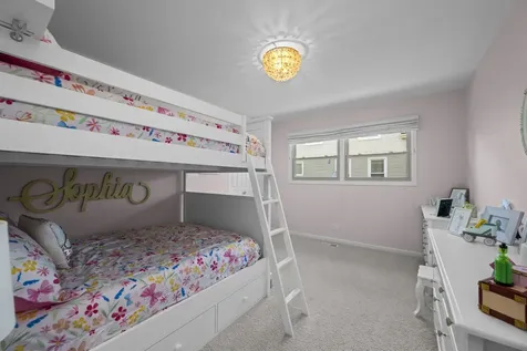 4017 North Walnut Avenue Arlington Heights IL 60004