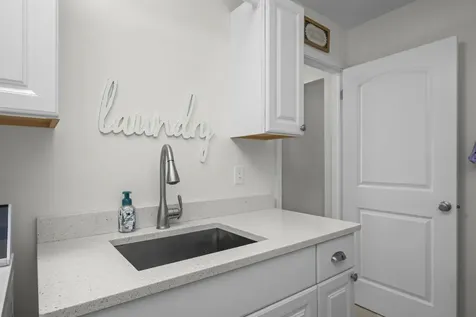 4017 North Walnut Avenue Arlington Heights IL 60004