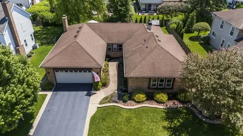4017 North Walnut Avenue Arlington Heights IL 60004