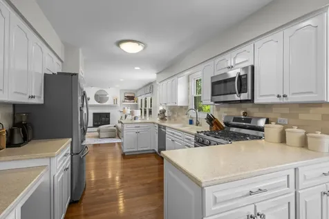 4017 North Walnut Avenue Arlington Heights IL 60004