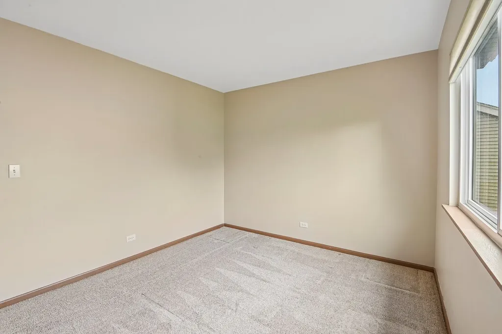 971 Lakestone Lane Aurora IL 60504