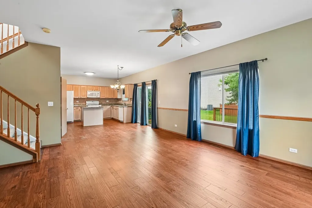 971 Lakestone Lane Aurora IL 60504