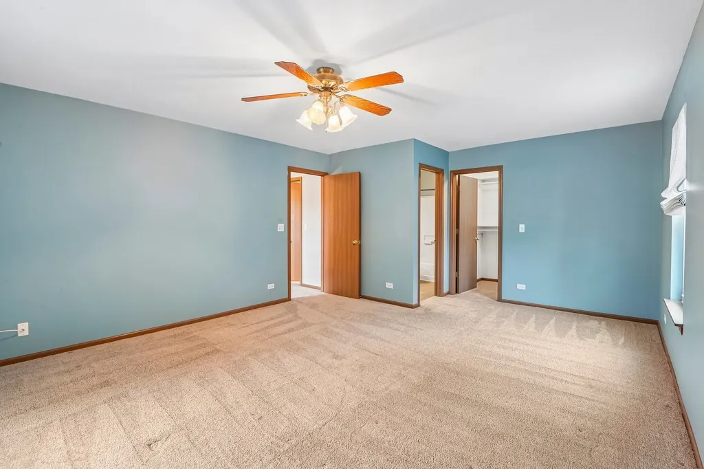 971 Lakestone Lane Aurora IL 60504