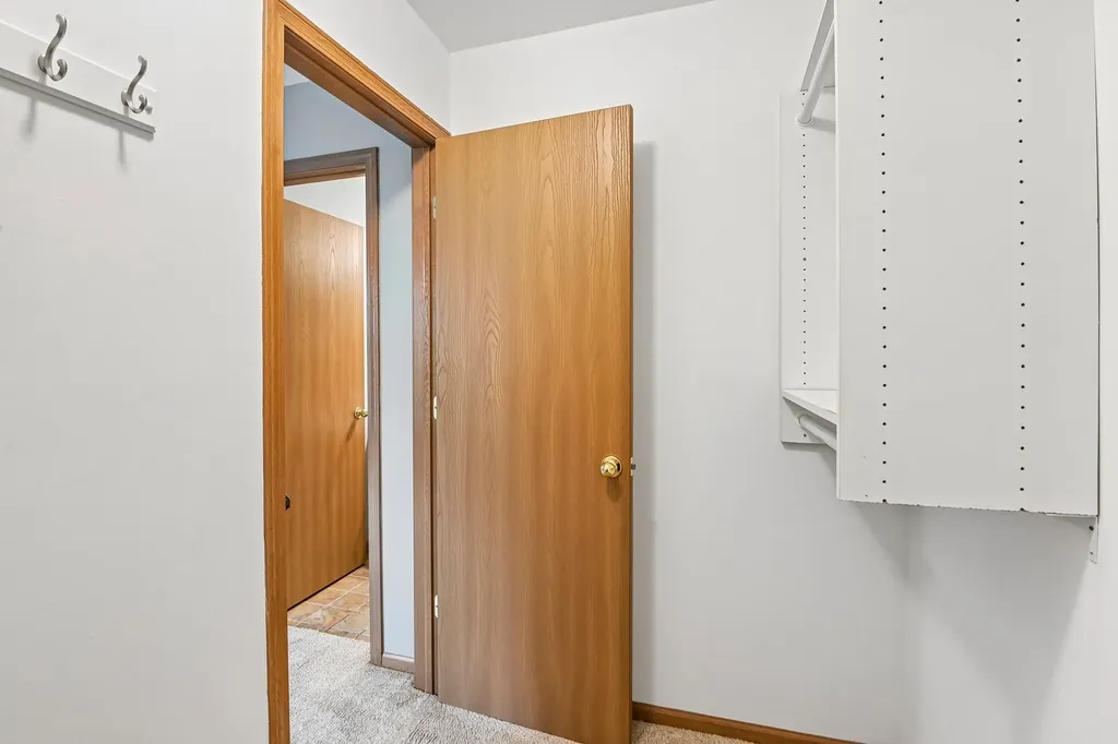 971 Lakestone Lane Aurora IL 60504