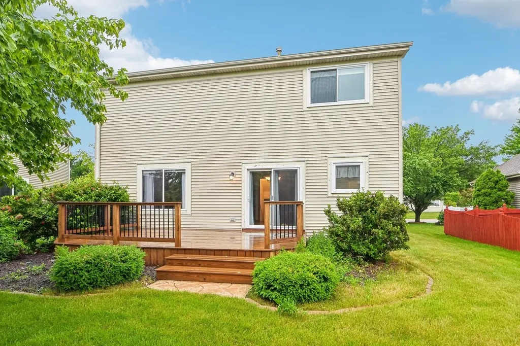 971 Lakestone Lane Aurora IL 60504