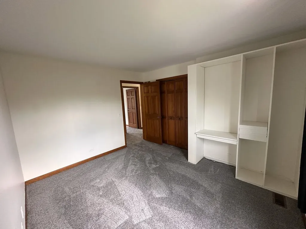 1914 Howard Street Wheaton IL 60187