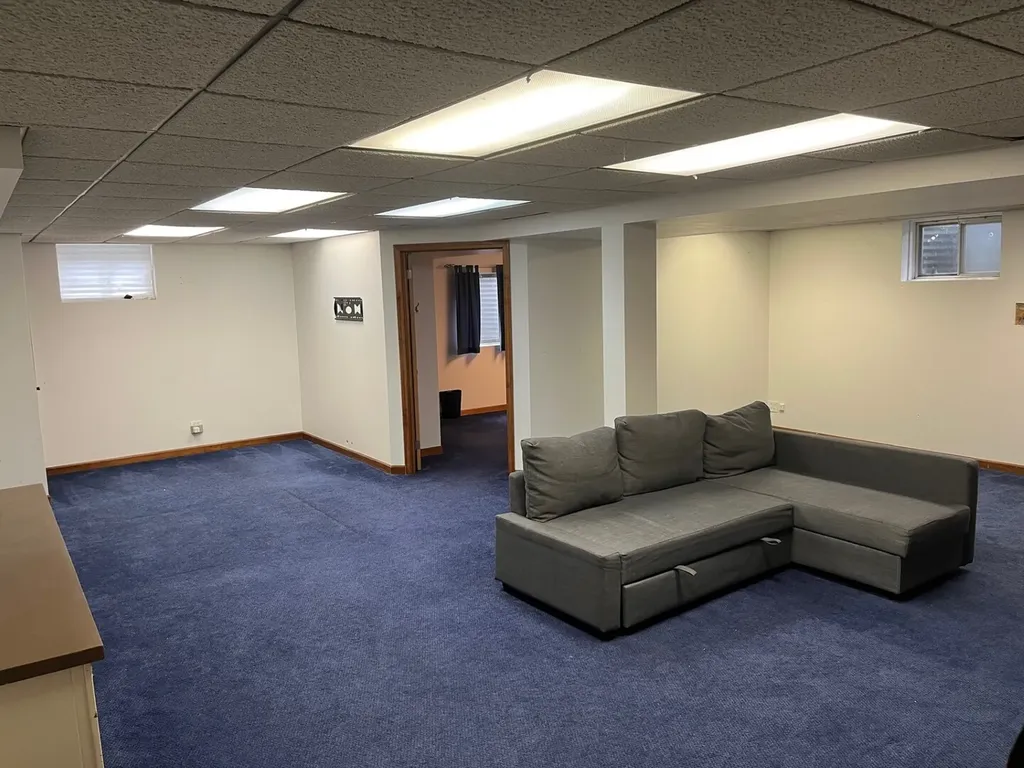 1914 Howard Street Wheaton IL 60187