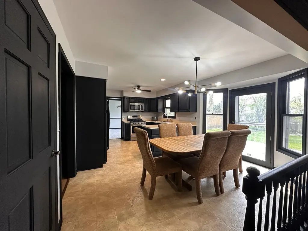 1914 Howard Street Wheaton IL 60187