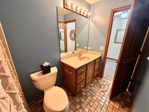 1914 Howard Street Wheaton IL 60187