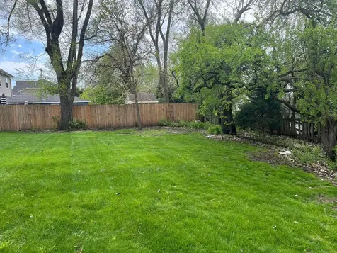 1914 Howard Street Wheaton IL 60187