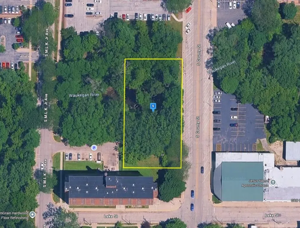 180 South County Street Waukegan IL 60085
