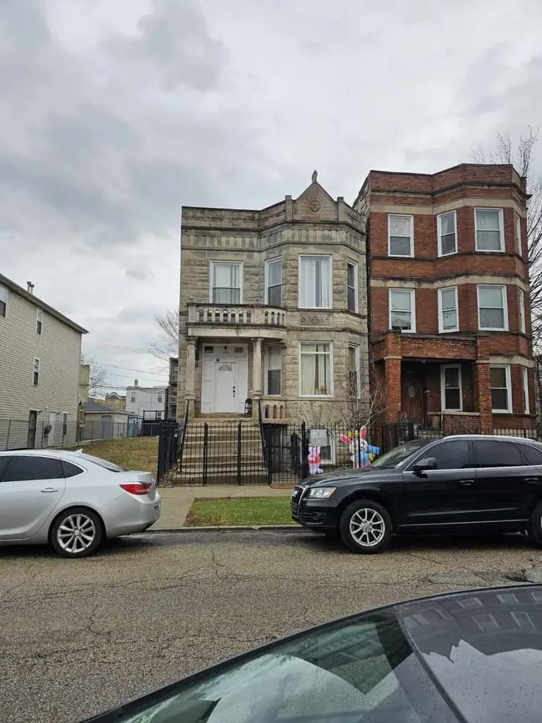 1239 South Avers Avenue Chicago IL 60623
