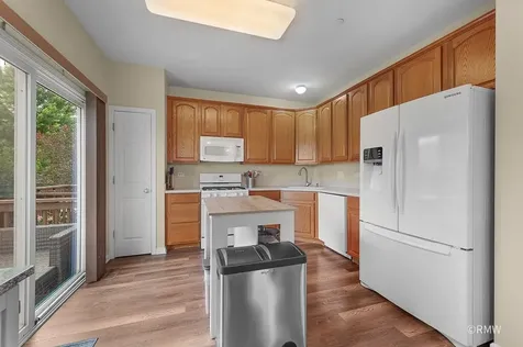 9810 Cummings Street Huntley IL 60142