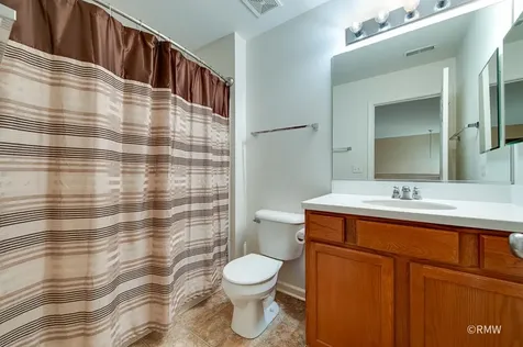 9810 Cummings Street Huntley IL 60142