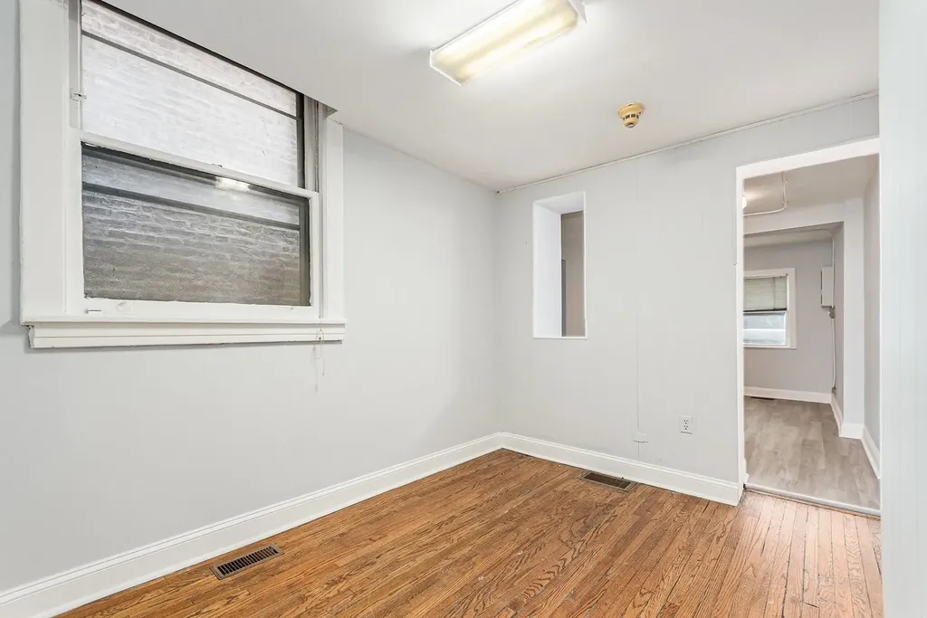 5114 South Dorchester Avenue Chicago IL 60615