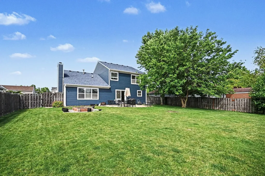 10477 Dawson Street Huntley IL 60142