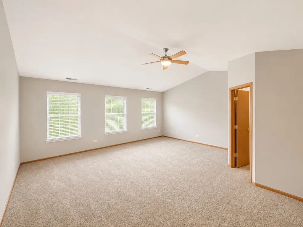 24230 Walnut Circle Plainfield IL 60585