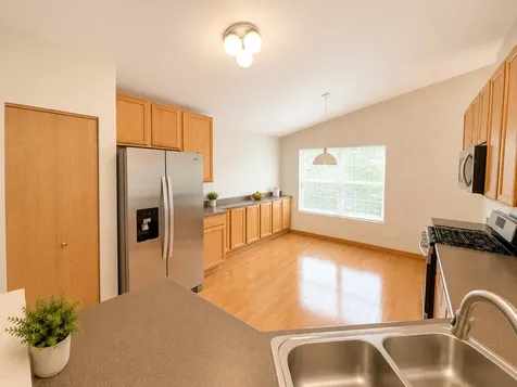 24230 Walnut Circle Plainfield IL 60585