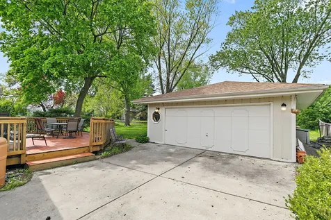 616 Grace Lane Schaumburg IL 60193
