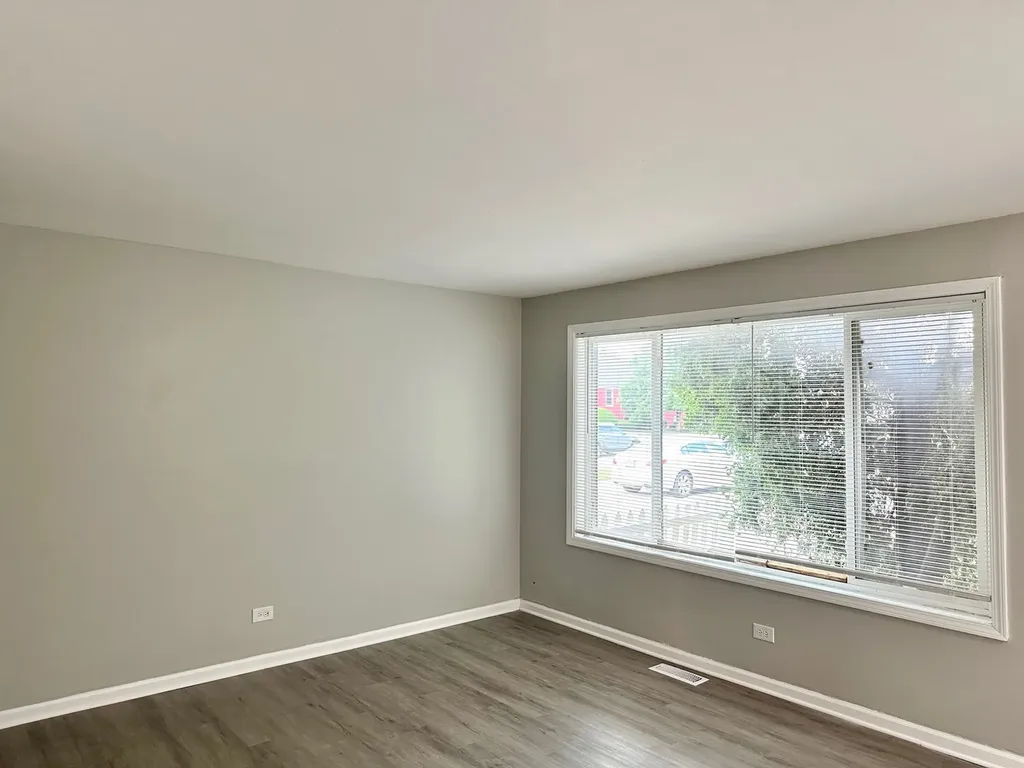 1715 East Roosevelt Road Wheaton IL 60187