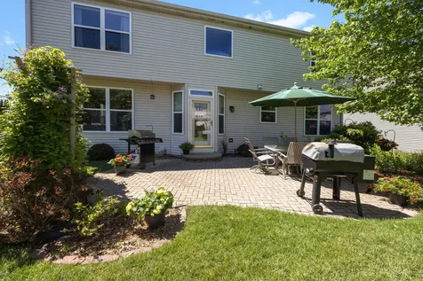 325 Forest Trail South Elgin IL 60177