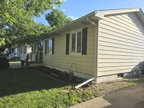1919 Fairfield Drive Springfield IL 62702