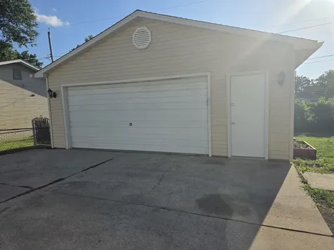 1919 Fairfield Drive Springfield IL 62702