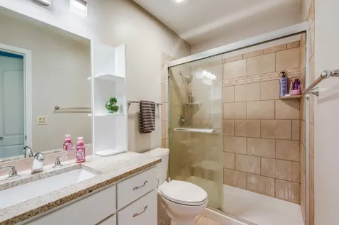 4491 Thornbark Drive Hoffman Estates IL 60192