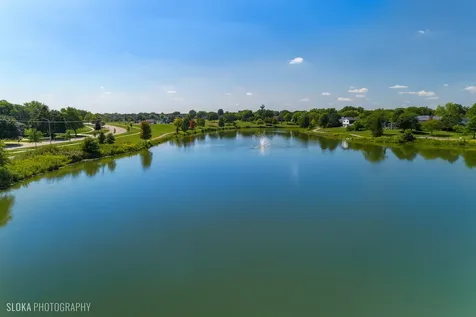 4491 Thornbark Drive Hoffman Estates IL 60192