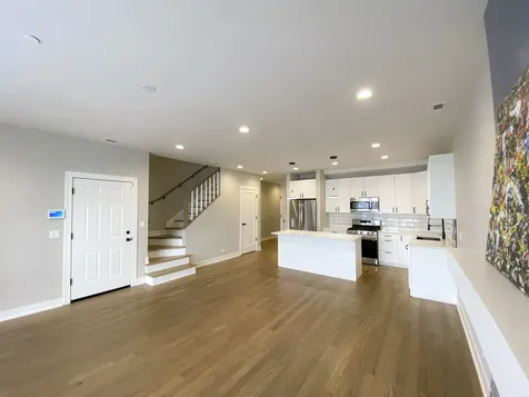 2817 North 75th Avenue Elmwood Park IL 60707