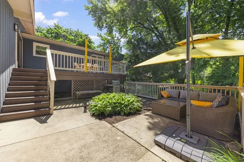917 Royal Blackheath Court Naperville IL 60563