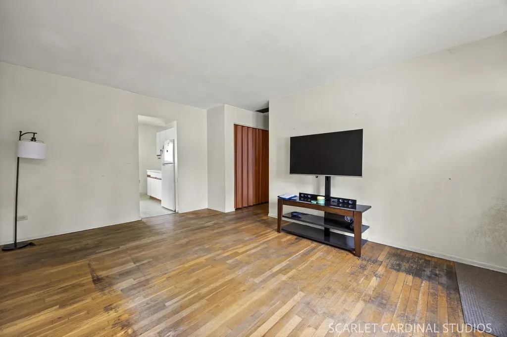156 East Lincoln Avenue Glendale Heights IL 60139