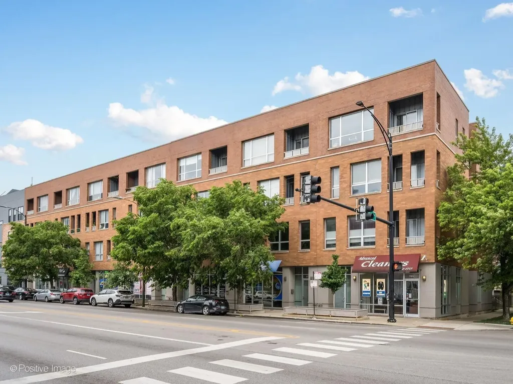 1719 North Western Avenue Chicago IL 60647