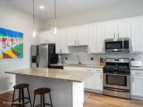 1719 North Western Avenue Chicago IL 60647