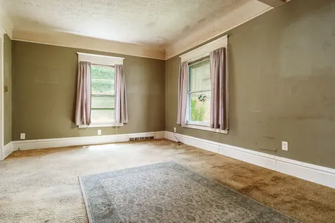 515 Toner Avenue Rockford IL 61103