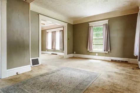 515 Toner Avenue Rockford IL 61103