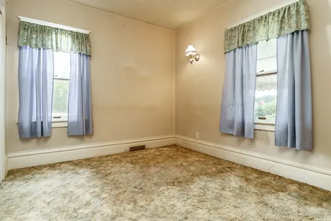 515 Toner Avenue Rockford IL 61103