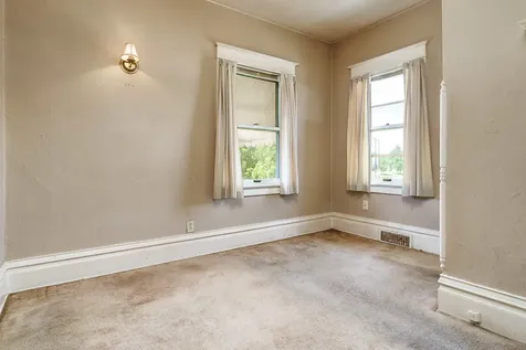 515 Toner Avenue Rockford IL 61103
