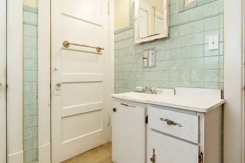 515 Toner Avenue Rockford IL 61103