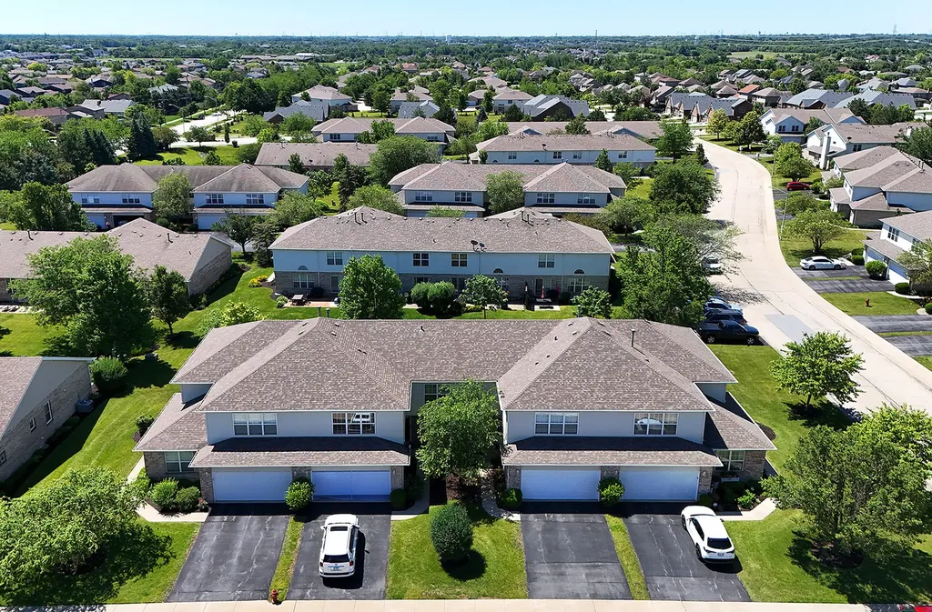 8819 Clare Avenue Mokena IL 60448