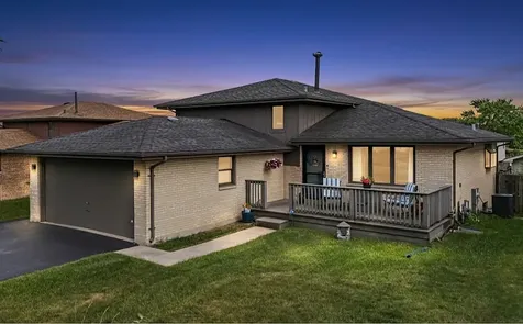 8841 167TH Street Orland Hills IL 60487