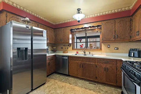8841 167TH Street Orland Hills IL 60487