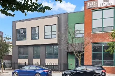 818 North Wolcott Avenue Chicago IL 60622