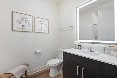 818 North Wolcott Avenue Chicago IL 60622