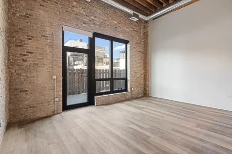 818 North Wolcott Avenue Chicago IL 60622