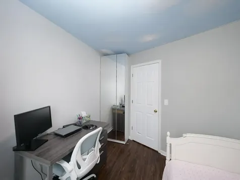 1615 Fox Run Drive Arlington Heights IL 60004