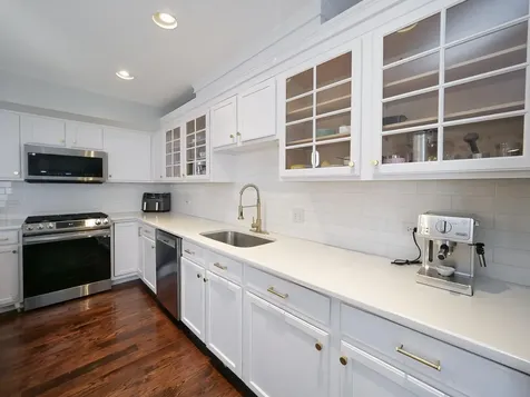 1615 Fox Run Drive Arlington Heights IL 60004
