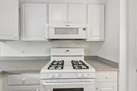 15 Cour Deauville Palos Hills IL 60465